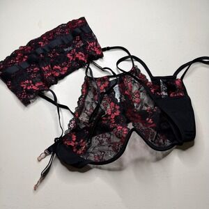 FORPLAY Lingerie Set Black Red Floral Lace Garter Bra Thong Women's Small NEW